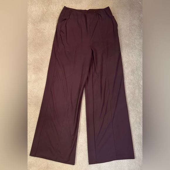 Old Navy Purple Wide Leg Pants Size Medium - Picture 1 of 9